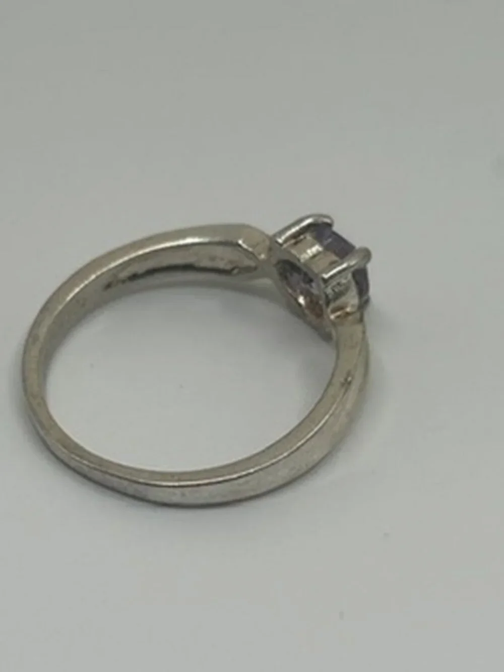 Vintage 925 Sterling Silver Amethyst Ring Womens Light Purple Stone Stamped